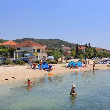 Apartments With A Parking Space Poljica, Trogir - 11454 玛里纳 外观 照片